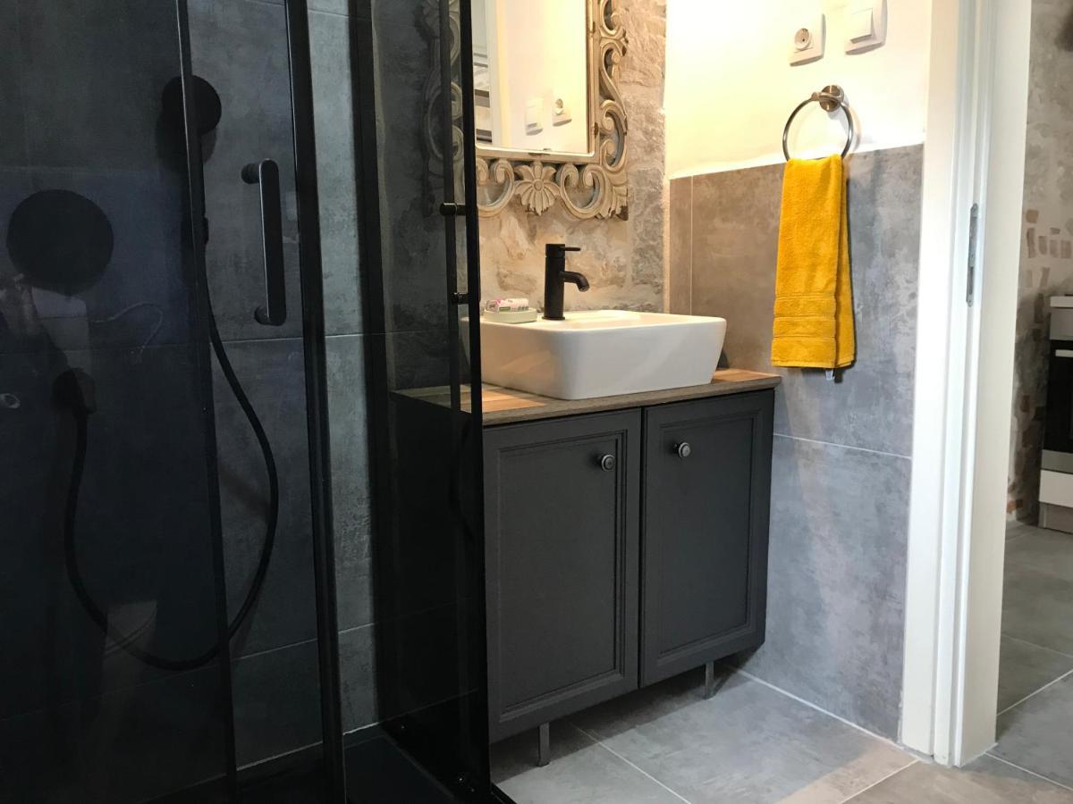 Stone House Chiara Seaview Appartement Funtana Buitenkant foto